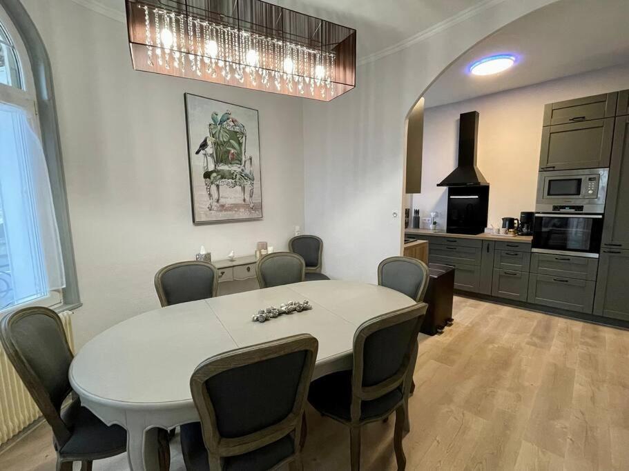 Suites Mana - La Perle Des Isles , Superbe Maison Art Deco Avec Balneotherapie Rethel Esterno foto