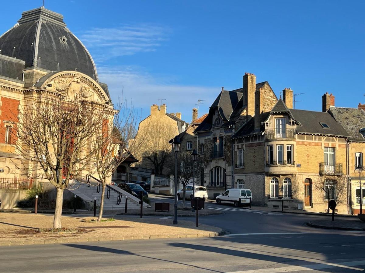 Suites Mana - La Perle Des Isles , Superbe Maison Art Deco Avec Balneotherapie Rethel Esterno foto